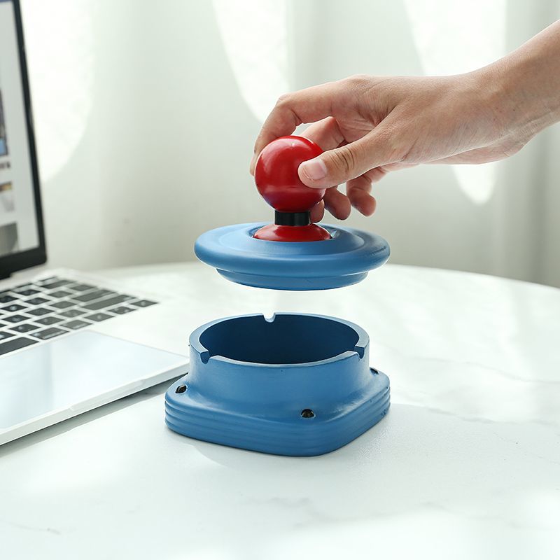 Cendrier en résine avec couver - Home Office Trend avis et prix